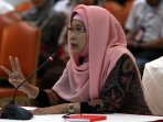 nina-nurlina-pramono-calon-pimpinan-kpk_20150825_220852.jpg
