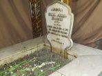 nisan-makam-habib-ahmad-bin-alwi-al-haddad-pada-rabu.jpg