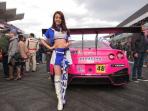 nismo-festival-umbrella-girljpg_20151129_204644.jpg