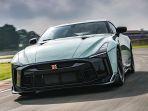 nissan-gt-r-50.jpg