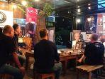 nobar-debat-di-cijantung.jpg