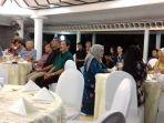 nobar-di-rumah-jk.jpg