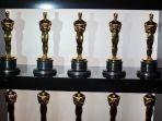 nominasi-oscar-dibacakan-oleh-pasangan-priyanka-chopra-dan-nick-jonas.jpg