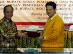 nota-kesepahaman-kpu-dan-kemenristekdikti-terkait-pilkada_20150730_212650.jpg