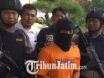 nur-kholik-tersangka-pembunuhan-sunarti_20180521_135240.jpg
