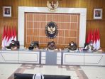 ny-nanny-hadi-tjahjanto-pimpin-sertijab-ketua-ikkt-cabang-bs-ii_20201124_151954.jpg