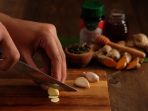 obat-herbal-tidak-memiliki-efek-samping-asalkan-diolah-secara-kh_20210623_161432.jpg