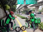 ojek-online-kini-hanya-bisa-kirim-makanan-dan-barang_20200410_220832.jpg