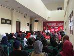 oktafiandi-saat-kegiatan-training-of-trainer-di-desa-sadamantra.jpg