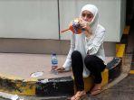Olla Ramlan Terduduk Lemas, Nyaris Pingsan Saat Ikut Kampanye Akbar Anies-Cak Imin di JIS