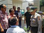 olah-tkp-bom-gereja-medan_20160829_152406.jpg