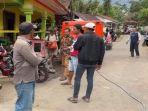 olah-tkp-insiden-carok-di-jember.jpg