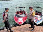 olah-tkp-kecelakaan-yang-melibatkan-dua-speedboat-di-telaga-sarangan.jpg