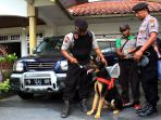 olah-tkp-pembunuhan-mantan-wakapolda-sumut-di-malang_20180224_214708.jpg