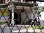 olah-tkp-teror-bom-medan_20160829_212400.jpg