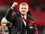 ole-gunnar-solskjaer-kepalantangannya.jpg