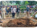 oleh-tkp-pembongkaran-makan-di-purbalingga.jpg