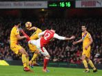 olivier-giroud-belakangggg_20170102_084718.jpg