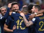 olivier-giroud-rayakan-kemenangan_20221123_035815.jpg