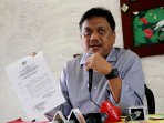 olly-dondokambey-mengundurkan-diri-dari-keanggotaan-dpr_20151028_194944.jpg