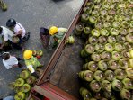operasi-gas-bersubsidi-3-kg-dengan-harga-rp-15500_20161016_194947.jpg