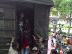 operasi-penjangkauan-anak-jalanan-di-bawah-umur-yang-dilakukan-satpol-pp-kota-depok_20170804_202402.jpg