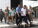 operasi-tangkap-tangan-dprd-jatim_20170606_153922.jpg