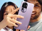 oppocom-ilustrasi-mengabadikan-momen-weekend-getaway-dengan-smartphone.jpg