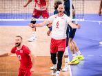 opposite-polandia-bartosz-kurek-saat-bertanding-di-final-voli-olimpiade-paris-2024.jpg