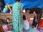 orang-tua-bayi-yang-lahir-tanpa-anus.jpg