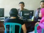 orangtua-korban-pencabulan_20170524_194646.jpg