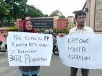orangtua-protes-anaknya-ditahan-polisi.jpg