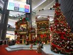 ornamen-natal-di-pusat-perbelanjaan_20201217_201857.jpg