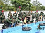 outbound-tni-bersama-wartawan_20180721_195002.jpg