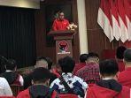 p-hasto-kristiyanto-mengat-gg.jpg
