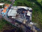 pabrik-petasan-di-tangerang-terbakar_20171026_221647.jpg