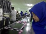 pabrik-tv-led-sharp-di-karawang_20160518_155856.jpg