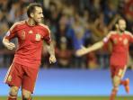 paco-alcacer-spanyol_20151010_032946.jpg