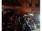 padamkan-api-kebakaran_20151208_213137.jpg