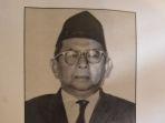 pahlawan-nasional-kh-abdul-kahar-mudzakkir.jpg