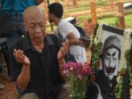 pak-raden-dimakamkan_20151031_153921.jpg