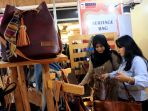 pameran-kerajinan-tas-kulit-semarang_20180430_100207.jpg