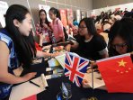 pameran-pendidikan-internasional-di-bandung_20150805_114755.jpg