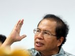 pandangan-ekonomi-rizal-ramli_20160108_205551.jpg