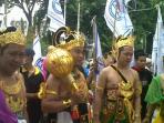 pandawa-demo-di-balaikota-semarang_20141201_115954.jpg