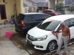 pandemi-covid-19-rental-mobil-sepi_20200514_145622.jpg