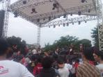 panggung-hiburan_20150515_180840.jpg