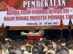 panglima-tni-bekali-793-calon-perwira-remaja-tni-dan-polri_20150730_153804.jpg