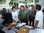 panglima-tni-beri-pengarahan-peserta-rakorter-tni_20150213_105043.jpg