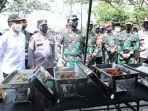 panglima-tni-hadi-tjahjanto-cek-dapur-lapangan.jpg